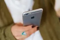 Ilustrasi iPhone