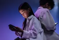 Ilustrasi Resiko Anak di Media Sosial