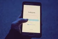Ilustrasi Aplikasi Instagram