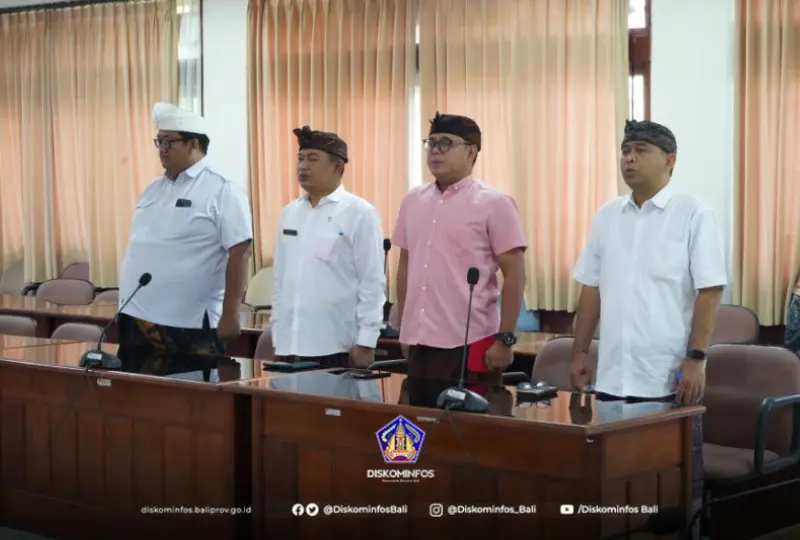 PPPK Paruh Waktu Resmi Dilantik di Diskominfos Provinsi Bali-3