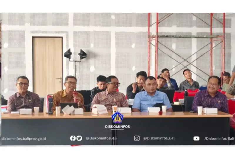 Buatkanlah judul yang menarik 65 karakter dengan beberapa opsi judul seperti untuk media detikinet dan kompastekno dalam bahasa indonesia