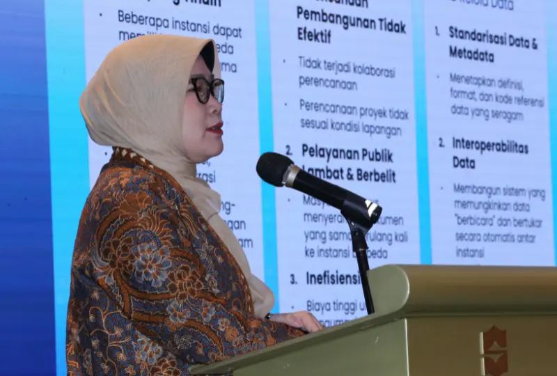 Dini Maghfirra, PhD, Direktur Eksekutif Sekretariat Satu Data Indonesia Kementerian PPN/Bappenas dalam Acara CDO|CIO Summit 2026