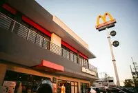 Ilustrasi McDonald’s