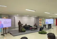 Sekda Sultra sebagai pembicara dalam talk show Leadership Talks