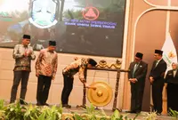 Wakil Gubernur Jatim membuka Rakorda 2025 