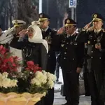 Gubernur Khofifah Memimpin Apel di Taman Makam Pahlawan