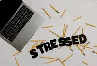 Ilustrasi Digital Stress