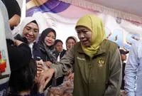 Gubernur Khofifah Tinjau Pasar Murah Mojokerto