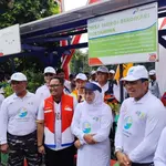 Khofifah Tinjau Inovasi Hijau Warga Jambangan Surabaya