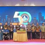 Gubernur Khofifah Apresiasi Mitra Usaha pada 50 Tahun PT Dharma Lautan Utama