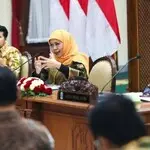 Gubernur Khofifah Pastikan WFH ASN Pemprov Jatim Tetap Berlanjut