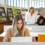 Ilustrasi Platform Penelitian berbasis AI