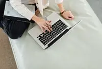 Ilustrasi Sahabat-AI