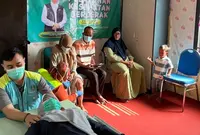 Tenaga Kesehatan Tradisional Layani Puluhan Pasien dan Edukasi Asman di Raas