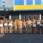Pemberian Penghargaan Pegawai Berprestasi melalui program EOM