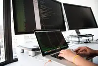 Ilustrasi Attack Surface Monitoring