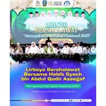 Lirboyo Bersholawat, Ribuan Santri Gaungkan Cinta Rasulullah