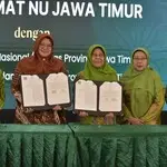 Pemprov Jatim menandatangani PKS dengan Pimpinan Wilayah Muslimat NU