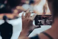 Ilustrasi Aplikasi Edit Video