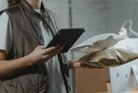 Ilustrasi Supply Chain Attack