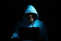 Ilustrasi Hacker