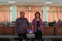 Latihan Fashion Show Diskominfos Bali