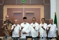 Kehadiran Mengejutkan Gubernur Sumbar Warnai Visitasi ADLGA 2025: Wujud Dukungan Nyata untuk Transformasi Digital