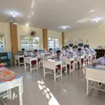 Ilustrasi Larangan Smartphone di Sekolah