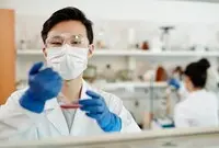 Ilustrasi Industri Farmasi