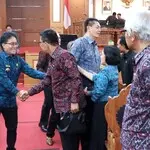 Wagub Giri Prasta Sampaikan Pendapat terhadap Raperda